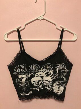 ROMWE (SHEIN) Goth Letter Skull Graphic Contrast Lace Ribbed Cami